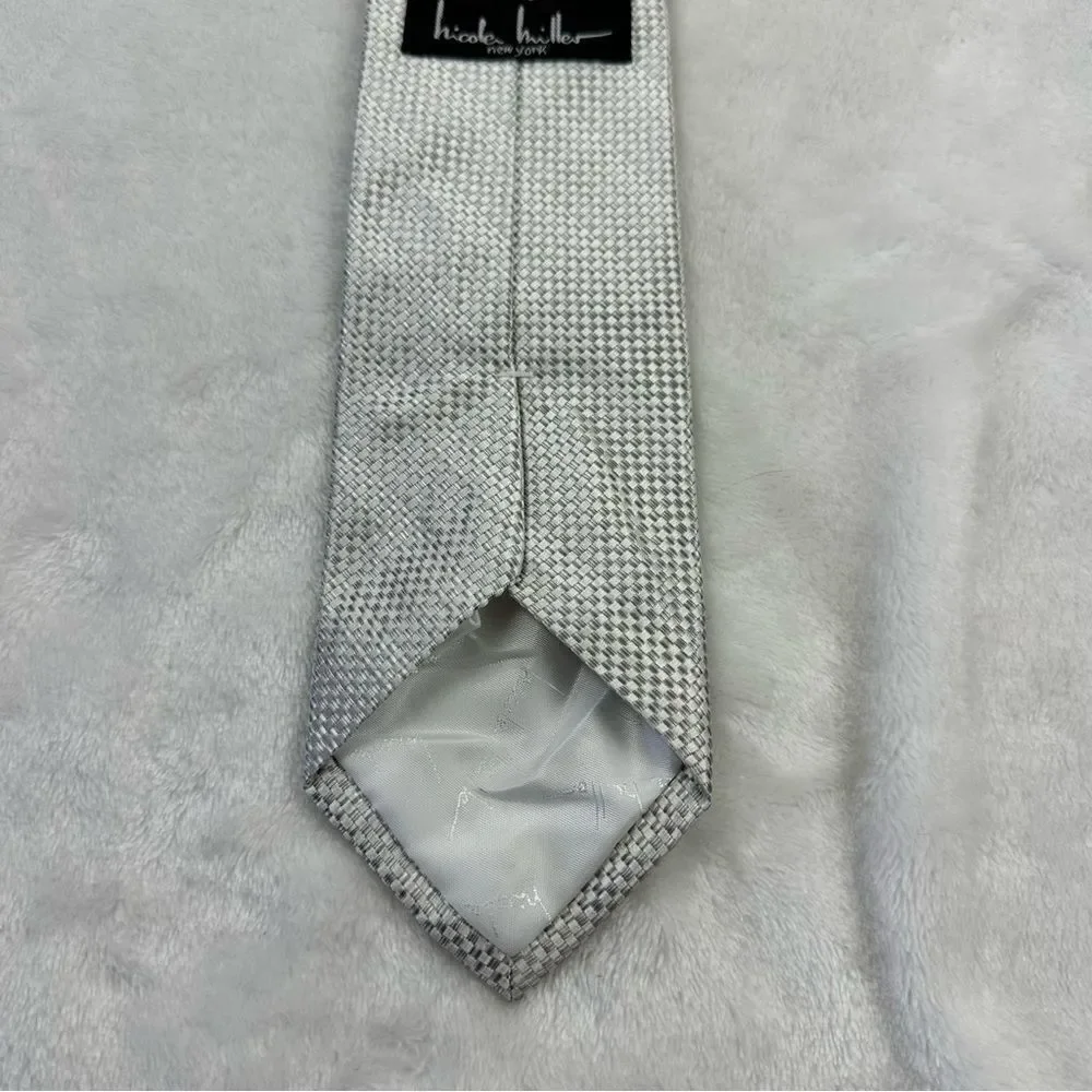 Nicole Miller silver woven silk tie‎